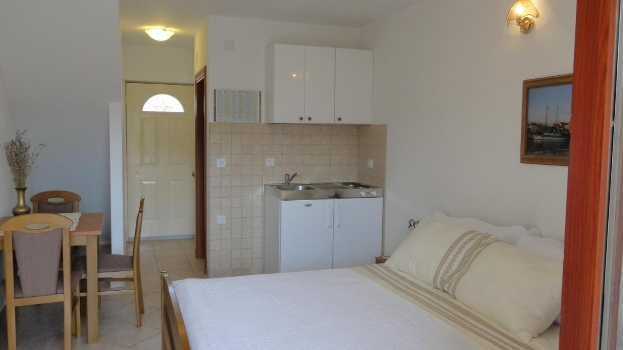 Villa Agava Vrboska Room photo
